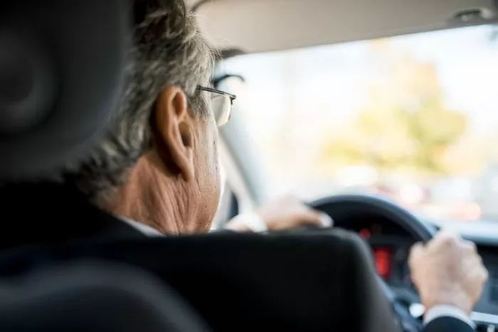 “면허 관리 75세→70세 낮춰야”... 고령 운전자 ‘인지능력’ 급격 저하