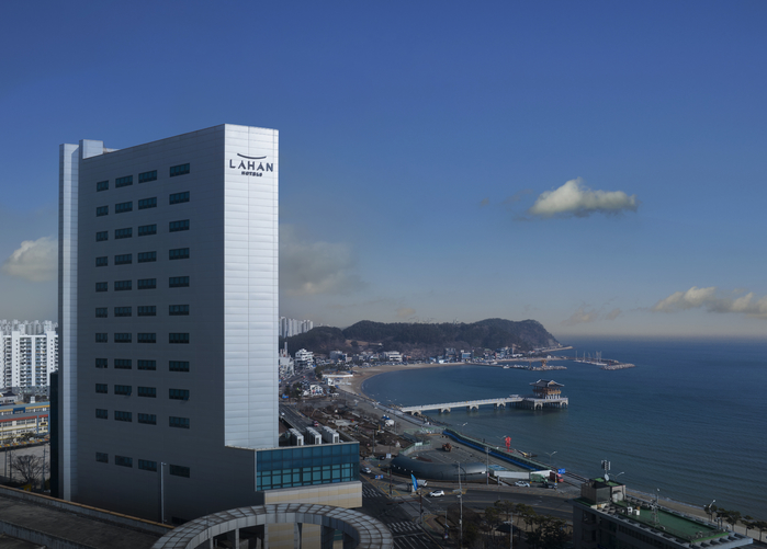 사진 3_라한호텔 포항 호텔 전경 이미지.jpg