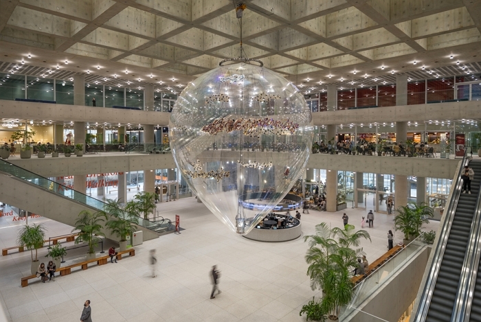 [이미지1] 이불, Willing To Be Vulnerable—Transparent Balloon, 2025_주간.jpg