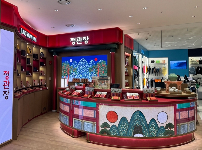 [사진] 신라면세점 인천국제공항 제2여객터미널 프리미엄 스토어.jpg