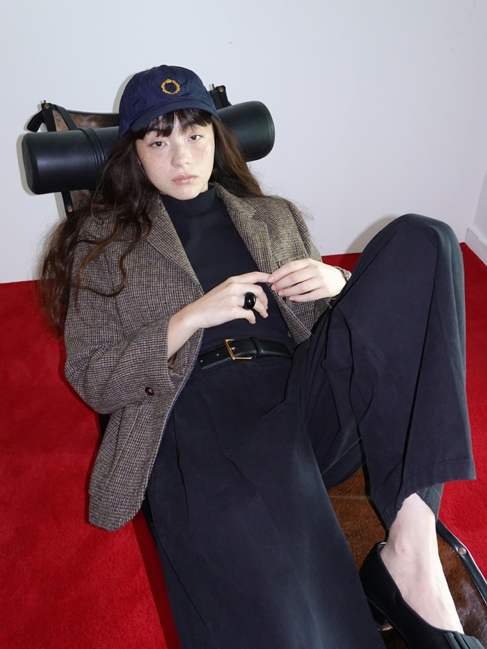 사진 3. '디애퍼처' 2025년 FW 컬렉션 화보.jpg