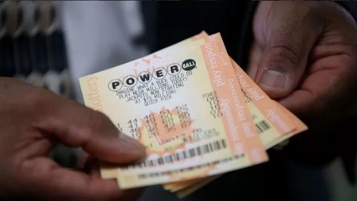 “크리스마스의 기적”... ‘2조 6천억원’ 파워볼 행운의 주인공 나왔다