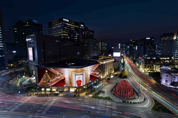 신세계스퀘어 2025 크리스마스영상(2).jpg