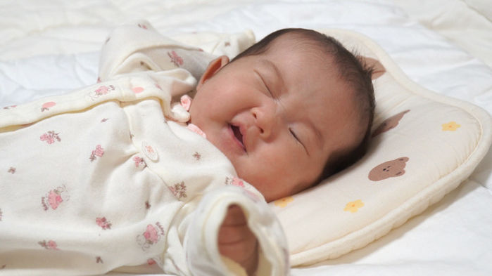 19년 기다린 기적... 4번 유산·50번 시험관 끝에 첫 아기 출산한 부부