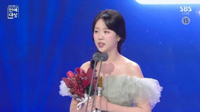 지예은, 우수상 받고 오열... “내성적이고 보잘것없어서 매번 기도 후 촬영”