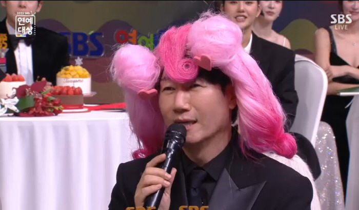 지석진에 하츄핑 가발까지 씌웠지만 ‘무관’... SBS 연예대상 홀대 논란