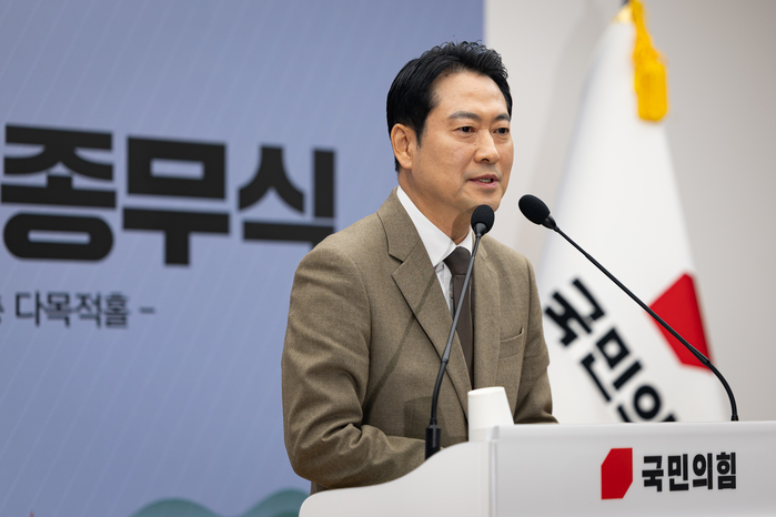 origin_인사말하는장동혁국민의힘대표 (1).jpg