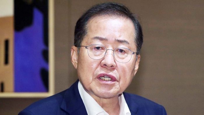 홍준표 “가족들 비방글 작성 ‘몰랐다’는 한동훈, 집 안 가고 딴 살림 차렸나”