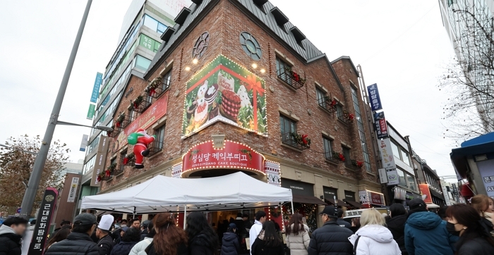 origin_크리스마스앞두고성심당인파.jpg
