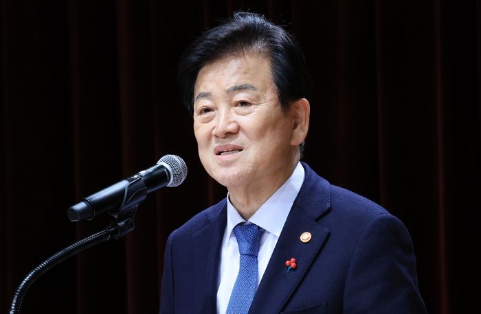 “조선민주주의인민공화국 체제 존중”... 정동영, 北 공식 국호 부르며 ‘무조건 대화’ 제안