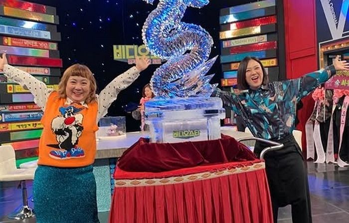 ‘갑질 논란’ 박나래, 김숙 SNS 게시물에 ‘좋아요’... 자숙 중 남긴 유일한 흔적