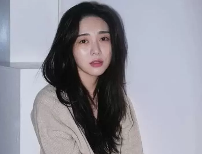 권민아, 극단적 선택 시도…“과다출혈로 수술”