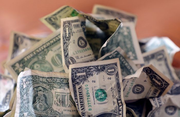 “치솟는 환율 잡으려다”... 국내 외환보유액, IMF이후 최대폭 감소