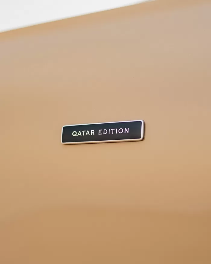 문구: QATAREDITION QATAR EDITION의 이미지일 수 있음