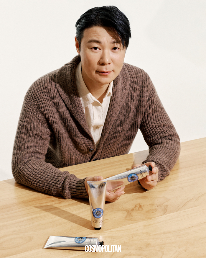 [보도자료] 김연경, 카리스마 넘치는 근황 공개… 록시땅 화보 눈길(2).jpeg