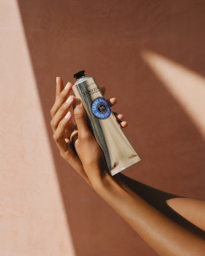 [보도자료] 김연경, 카리스마 넘치는 근황 공개… 록시땅 화보 눈길(4).jpg