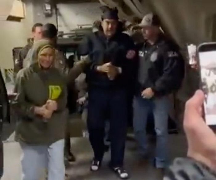 “마두로 경호원들 코피·각혈”... 미군, 베네수엘라 공습서 ‘최첨단 무기’ 사용 증언 나와