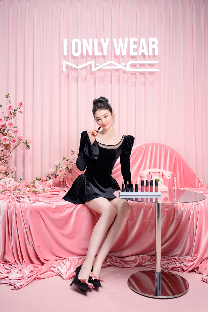 [보도자료] 맥(M·A·C), NEW ‘파우더 키스’ 컬렉션 출시 기념 팝업 스토어 오픈_엘라_3.jpg