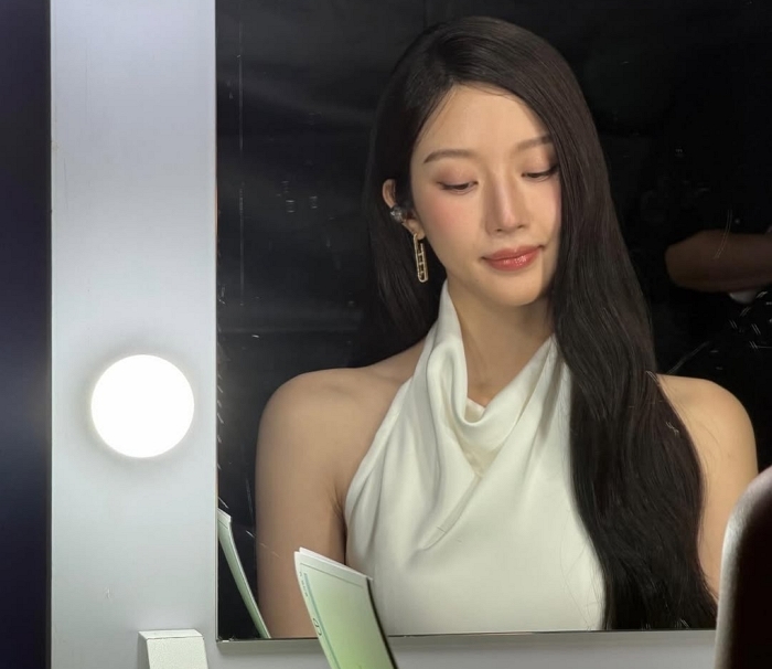 2026GOLDENDISC (1).jpg