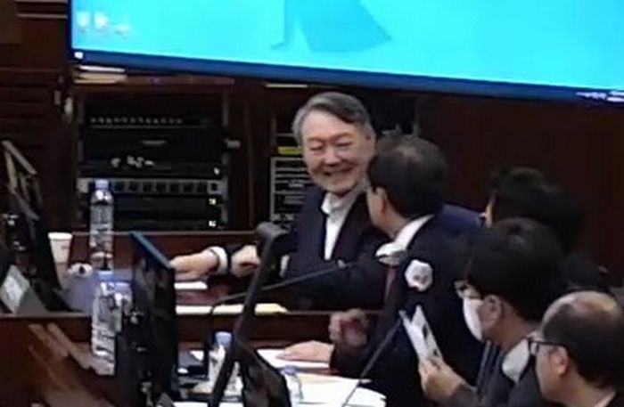 ‘사형 구형’ 尹, 최후진술서 격앙... “특검, 민주당 호루라기에 달려들어 물어뜯는 이리떼” [전문]