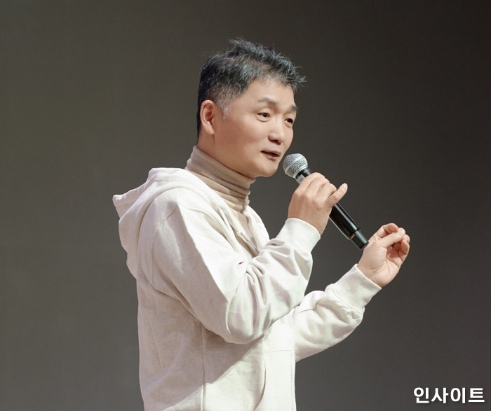 [사진 1] 김범수 미래이니셔티브 센터장 신입 크루 현장 방문 1.jpeg