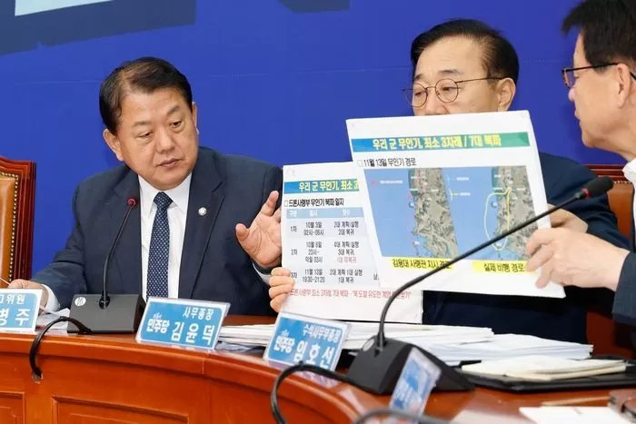 김병주 더불어민주당 최고위원이 14일 오전 서울 여의도 국회에서 열린 최고위원회의에서 드론작전사령부의 무인기 침투 작전 관련 발언을 하고 있다. 2025.7.14 / 뉴스1