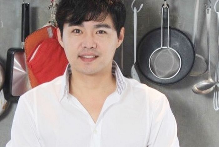 ‘12년 암 투병’ 배우 출신 정신우 셰프 별세... 향년 56세