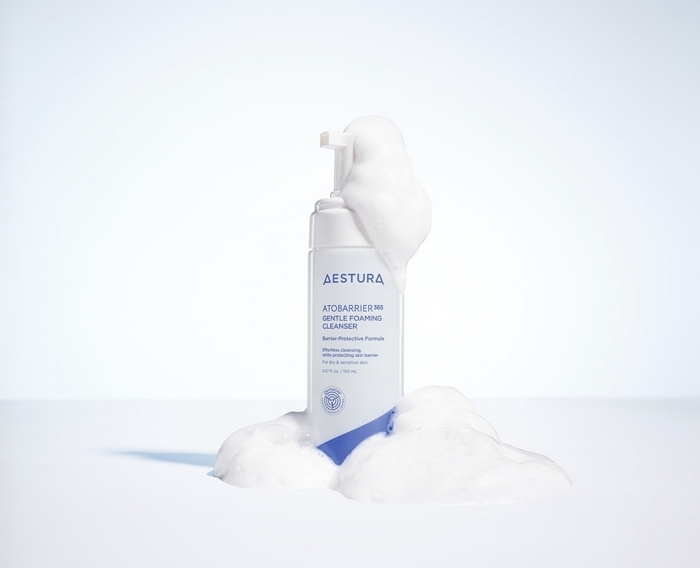 [이미지4] 에스트라 아토베리어365 포밍 클렌저.jpg