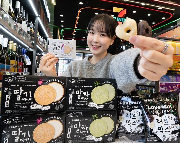 MZ세대 정조준 나선 세븐일레븐, 인기 디자인 스튜디오 ‘이나피스퀘어’와 협업