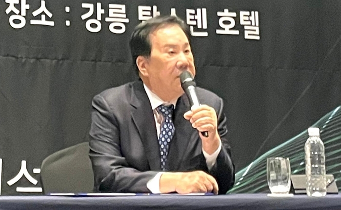 ‘건설 불황’에도 현장부터 챙겼다... SM그룹 우오현 회장의 ‘리더십’