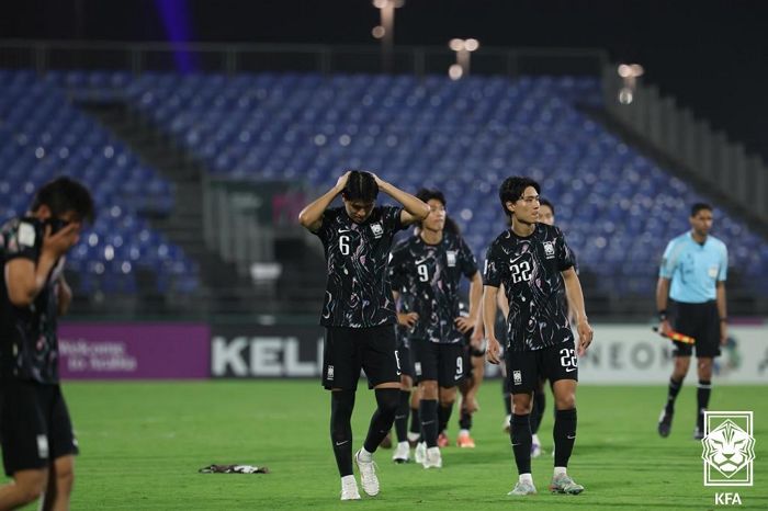 베트남 골키퍼 지도해 승부차기로 한국 꺾었다... 박항서 이어 베트남 ‘국민 영웅’ 떠오른 이운재