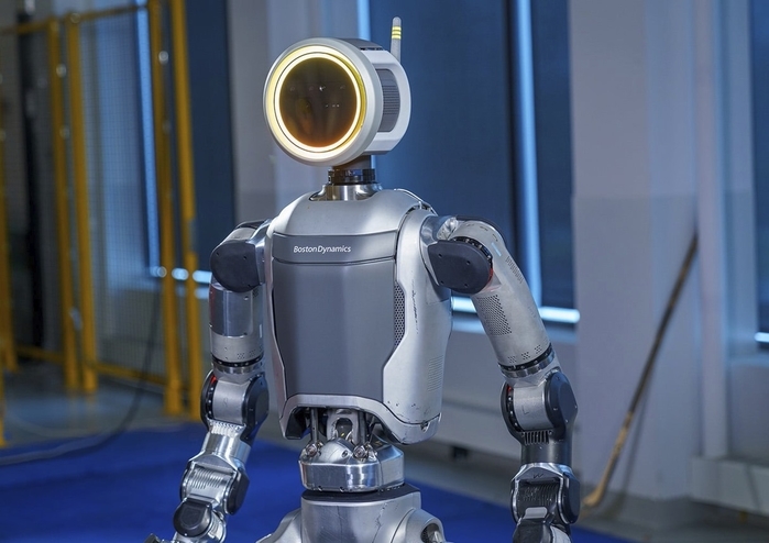 로봇 늘렸더니 일자리도 늘었다... 고용·임금 상승 효과 확인 (연구)