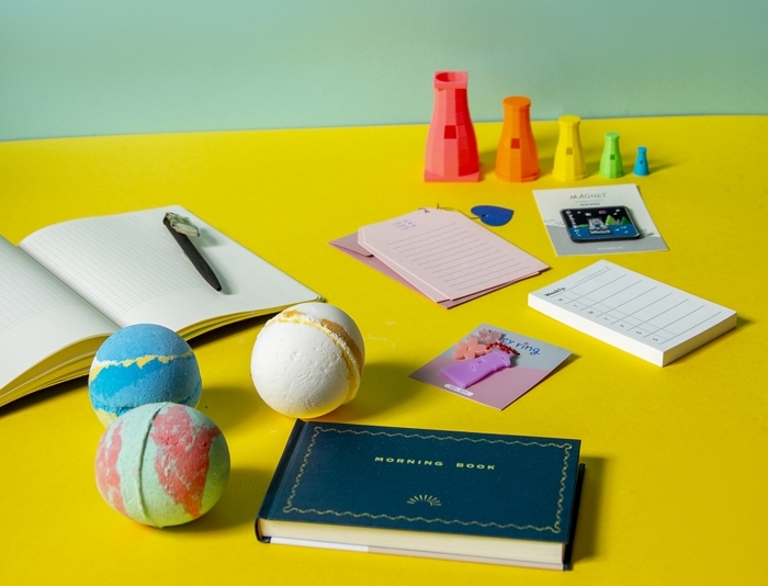 첨성대 키링부터 사투리 볼펜까지... 라한호텔, ‘로컬 굿즈’로 여행객 마음 훔쳤다