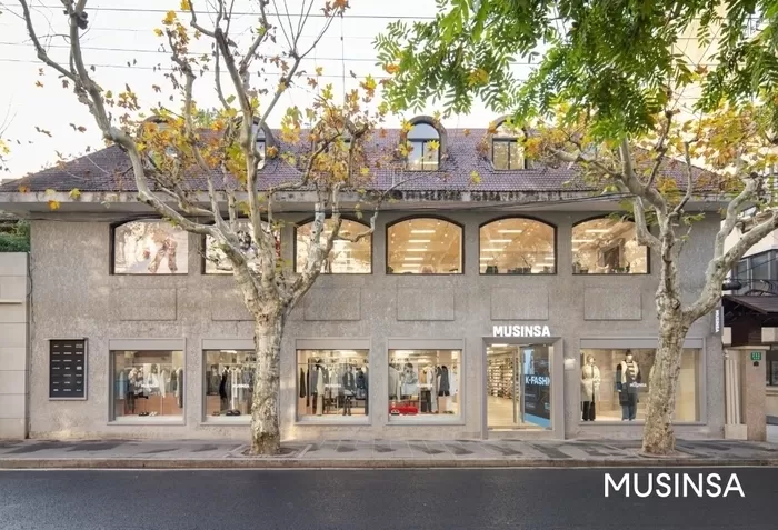 무신사 스토어 상하이 안푸루 / 무신사