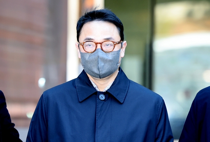 김건희 오빠, 요양원 운영하며 21억 원 횡령 혐의... 검찰 송치