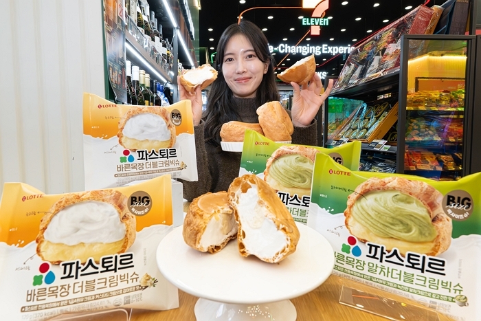 세븐일레븐이 또 해냈다... 日 인기 디저트 ‘더블크림슈’ 그대로 재현한 신제품 출시