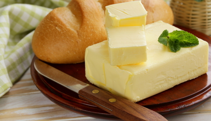 모닝커피에 '버터' 한 조각 넣어 마시면 일어나는 놀라운 효과