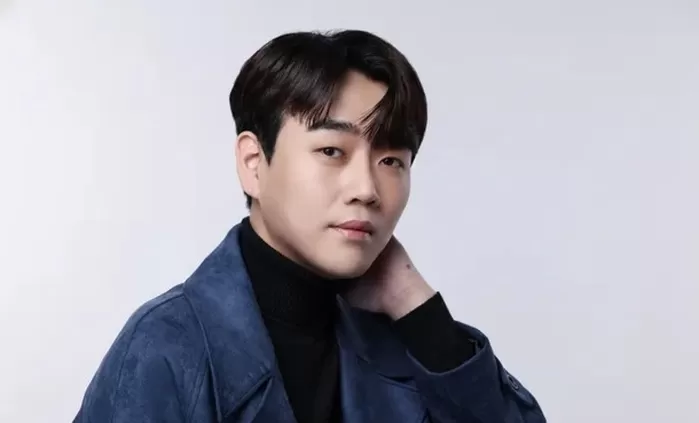 황영웅, 생기부 공개하며 학폭 의혹 정면 반박... “숨지 않겠다”