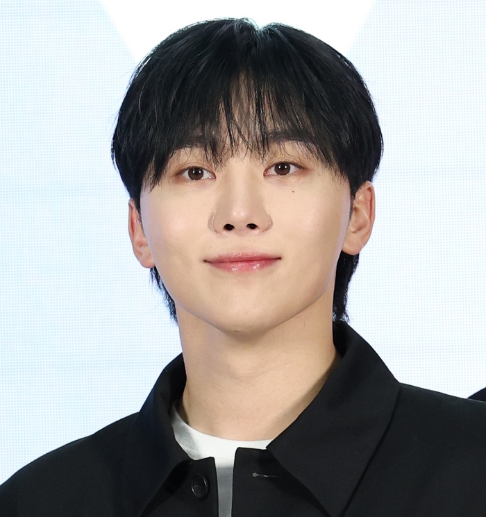 승관, 故 문빈 생일에 ‘환한 미소’담긴 추억 공유... “짜샤 보고 싶다”