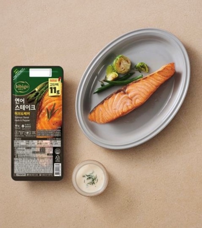 비비고 생선구이, 전년 대비 35% 급성장... ‘연어 스테이크’가 흥행 견인