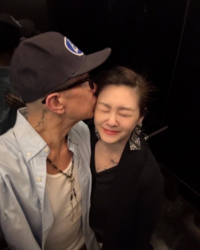 구준엽, 故서희원 동상 직접 만들었다... 사망 1주기 맞춰 제막식