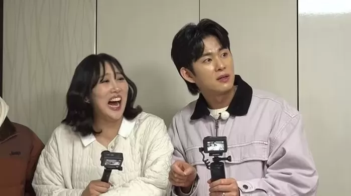 엔조이커플 “쌍둥이 주민번호 나오자마자 어린이집 대기 신청”... 육아 고민 토로