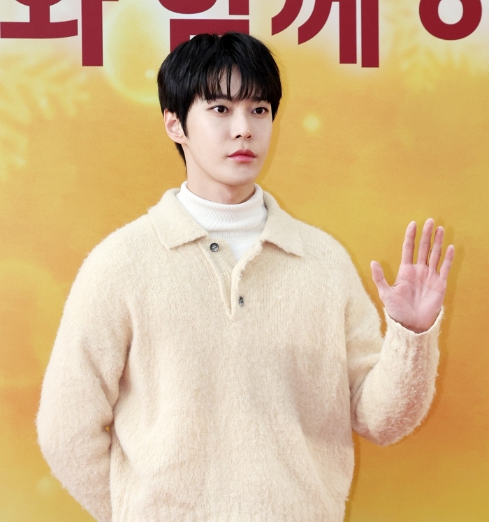 NCT 도영, 군복무 중에도 자립준비청년 위해 1억 원 기부