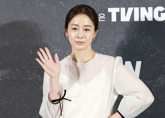 김태희 친언니, 아파트 압류됐다 해제... 동생이 선물한 30억 아파트에 무슨 일이