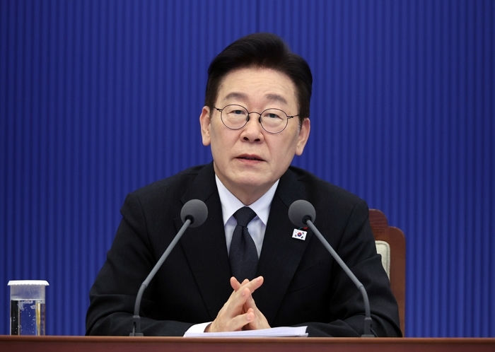 李 대통령 지지율 54.5%로 반등... ‘한동훈 제명’ 국힘은 2.5%p 하락