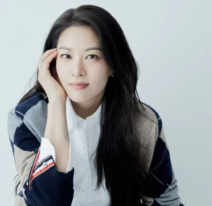 ‘케데헌’ 아덴 조, 차은우 응원 논란... “옹호 아냐... 신중할 것” 사과