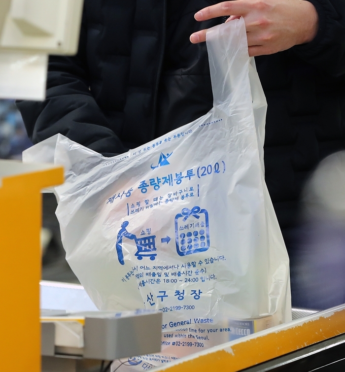 서울시, 생활폐기물 다이어트 나선다... “1인당 종량제봉투 1개 감축”