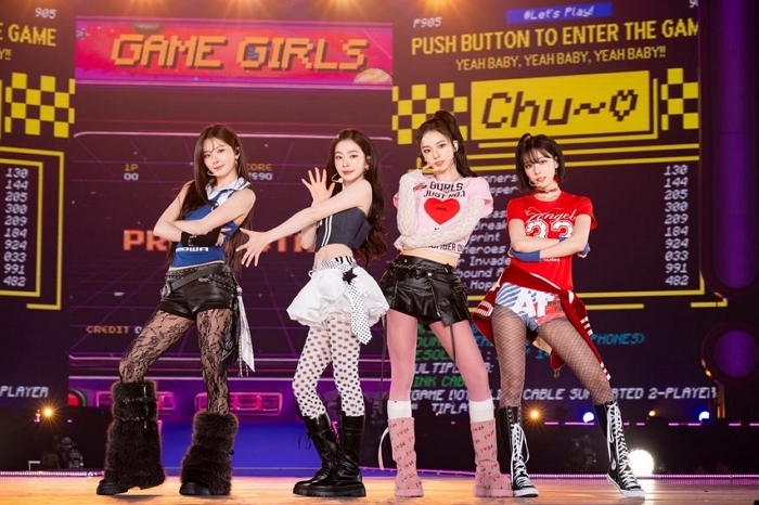 아이린·슬기·카리나·윈터가 한 자리에... SM ‘비주얼 퀸’ 4인방 뭉쳤다