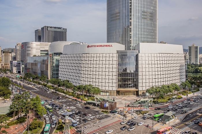 [Main1-잠실점] 롯데에비뉴엘 잠실 및 롯데월드몰 (외관 전경).jpg