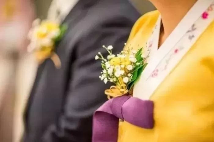 새아버지 제치고 '혼주석' 앉겠다고 고집부리는 친아빠... 딸이 고민하는 이유